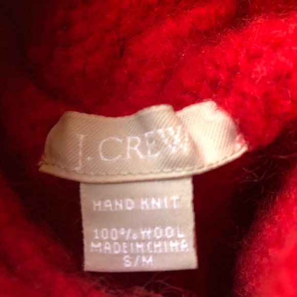 cozy bright red poncho. - Picture 3 of 6